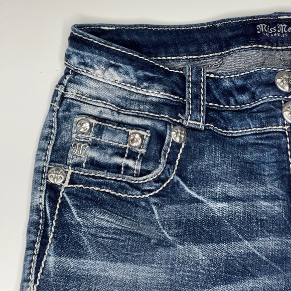 $114 Miss Me 26 Embroidery Wild Horseshoe Bootcut Jean Stars Mid-rise Flare Logo - Picture 4 of 4